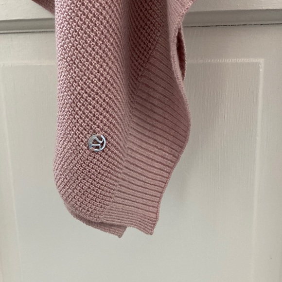 Lululemon sweater poncho - Picture 4 of 6